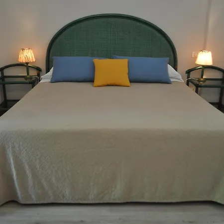 Il Porticciolo Residence Aparthotel Viverone