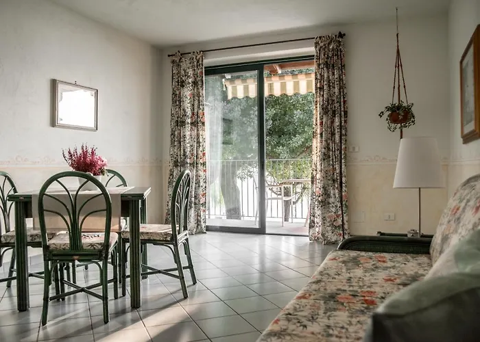 Hotel apartamentowy Il Porticciolo Residence