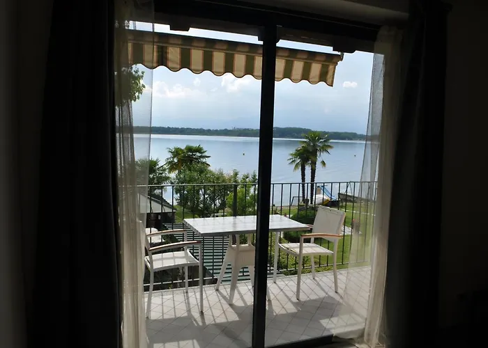 Hotel apartamentowy Il Porticciolo Residence Viverone